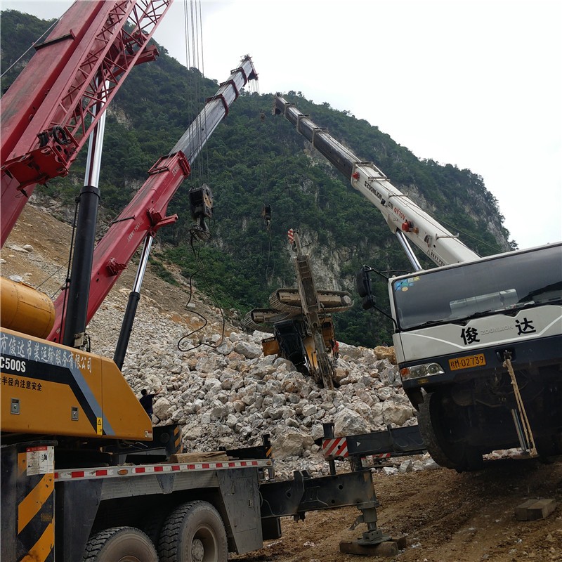 河池市俊達吊裝運輸服務(wù)有限公司
